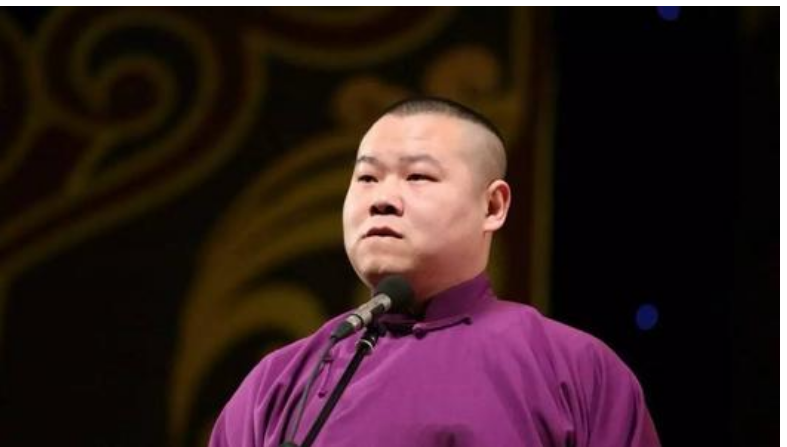 悲惨岳云鹏：因6块钱被骂3小时，台上被曹云金打