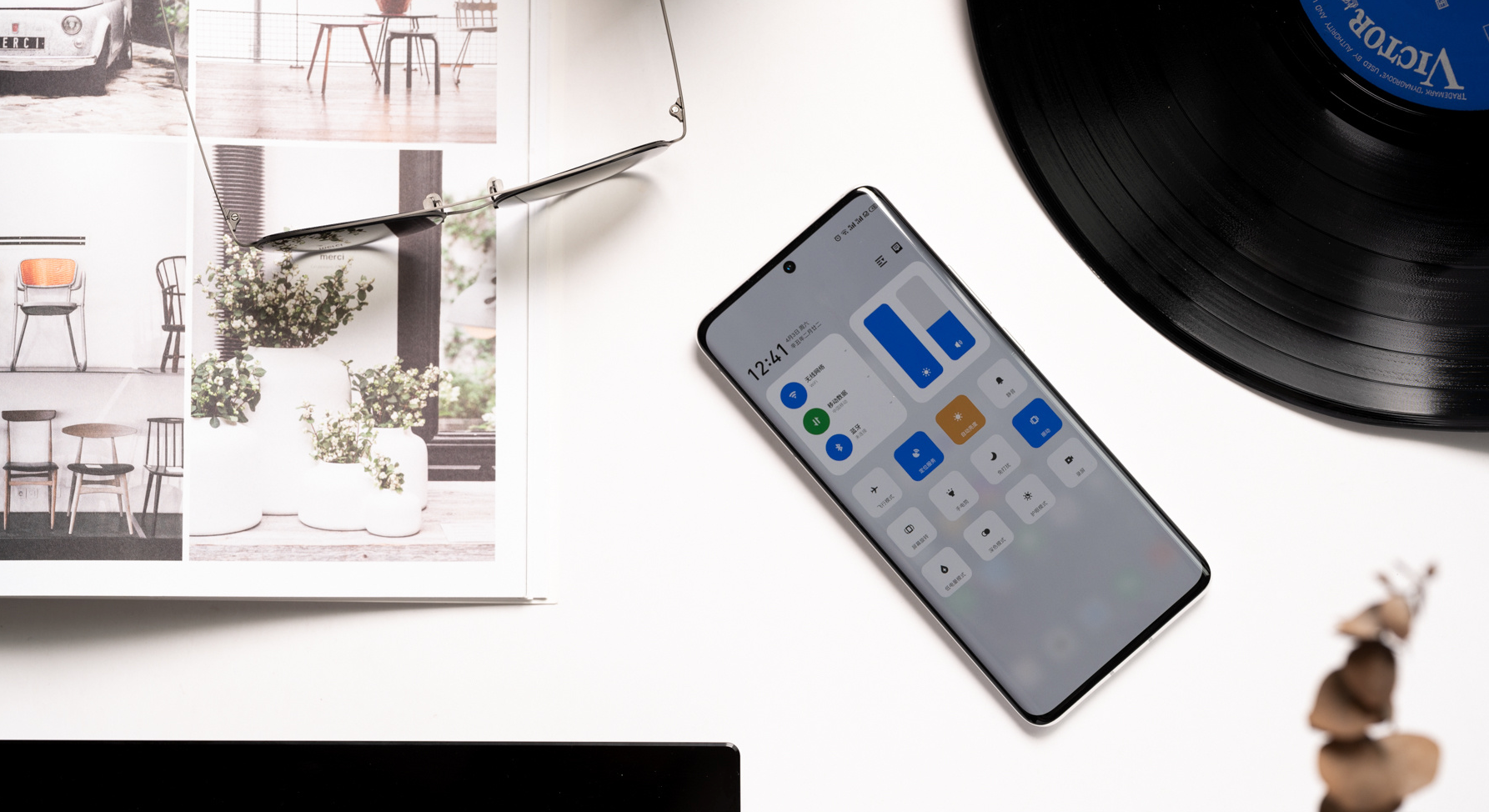 iPhone用户纷纷转投魅族的怀抱，所欲何求？