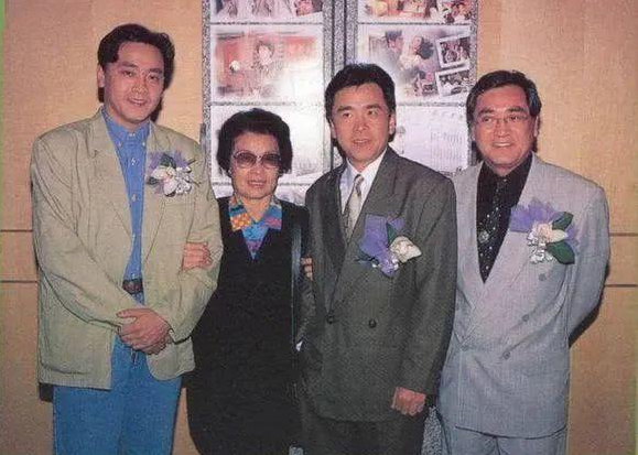 罗珍：经历两段婚姻，培养了三个好儿子，尔冬升、秦沛和姜大卫