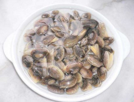 图片[2]-葱油花蛤的做法 营养丰富 口感美味-起舞食谱网