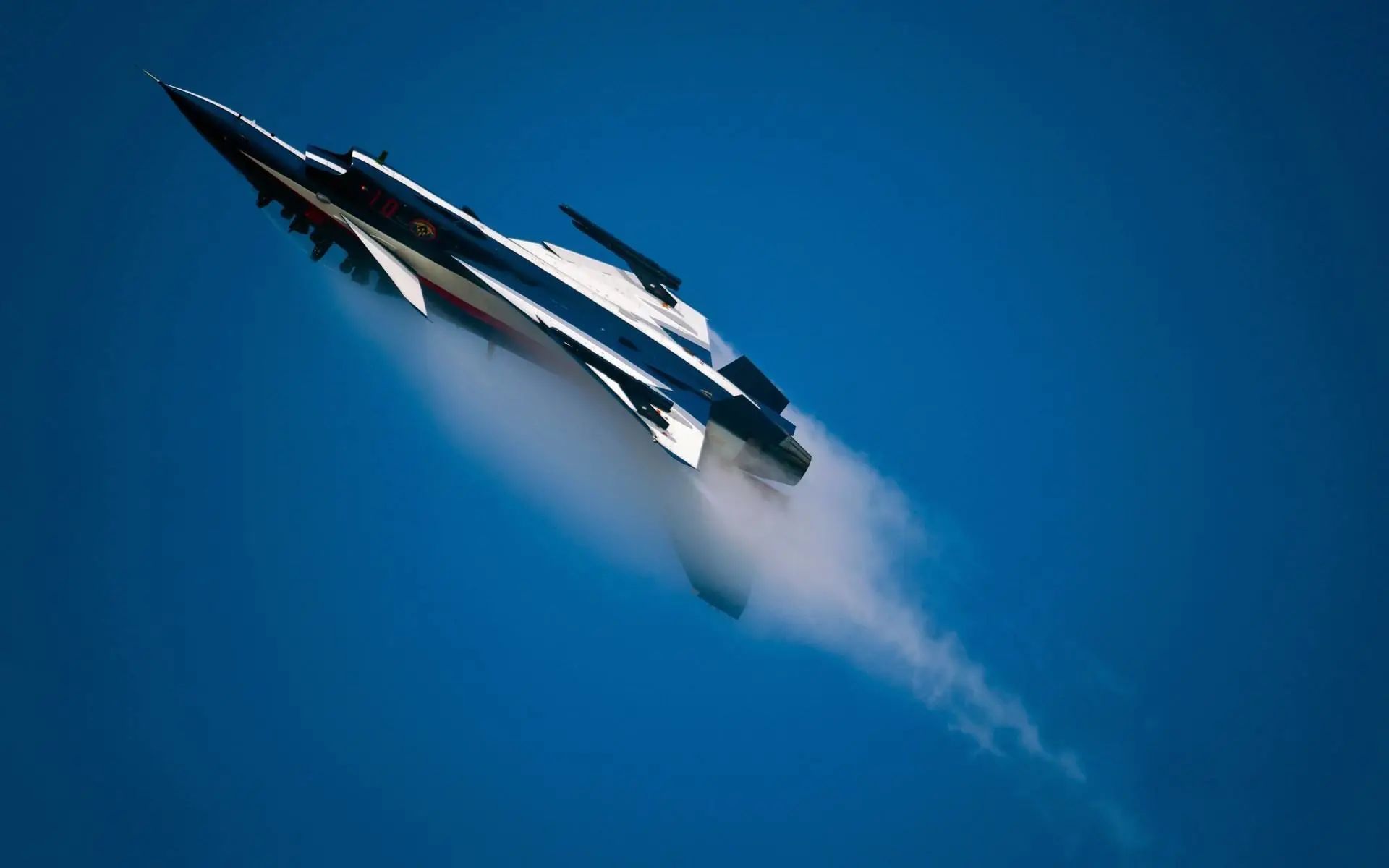 伊朗确定要歼10了？只要没有禁令立马下单！美国