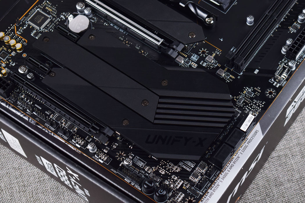 储存超频两不误，MSI微星B550 UNIFY-X暗影主板开箱试玩