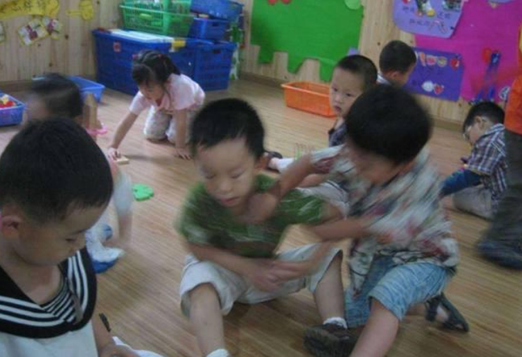 想知道孩子在幼儿园过得好不好？问孩子这3个问题即可，父母自测