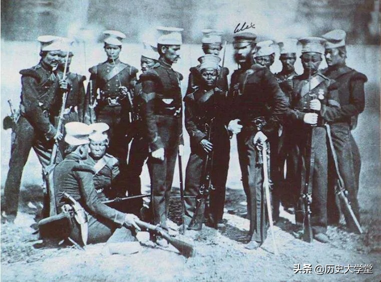 向来以“两个民族，一个社会”著称的印度和尼泊尔，为何突然翻脸