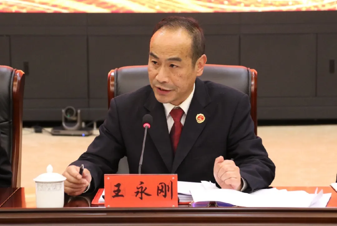 王永刚常务副检察长在认真听取大家发言后,对社会各界代表长期以来