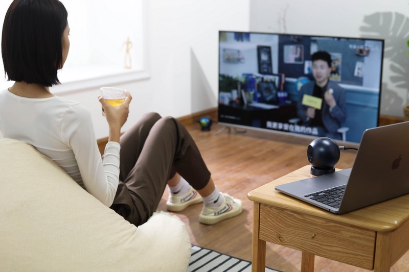 游戏党必入！4K大屏上玩游戏有多快乐？毫米波投屏器一周体验心得