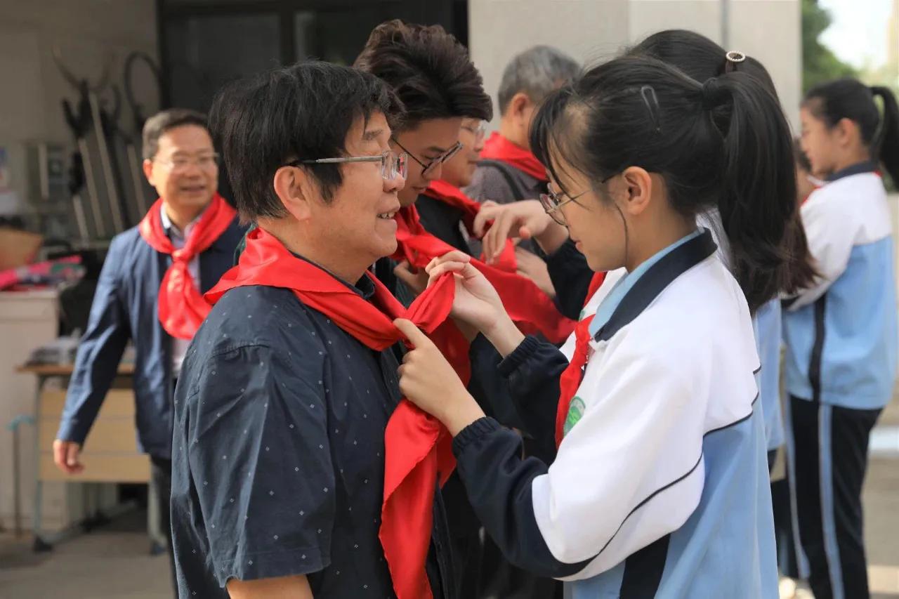 西安经开第一学校硬笔书法教学基地建立(图5)