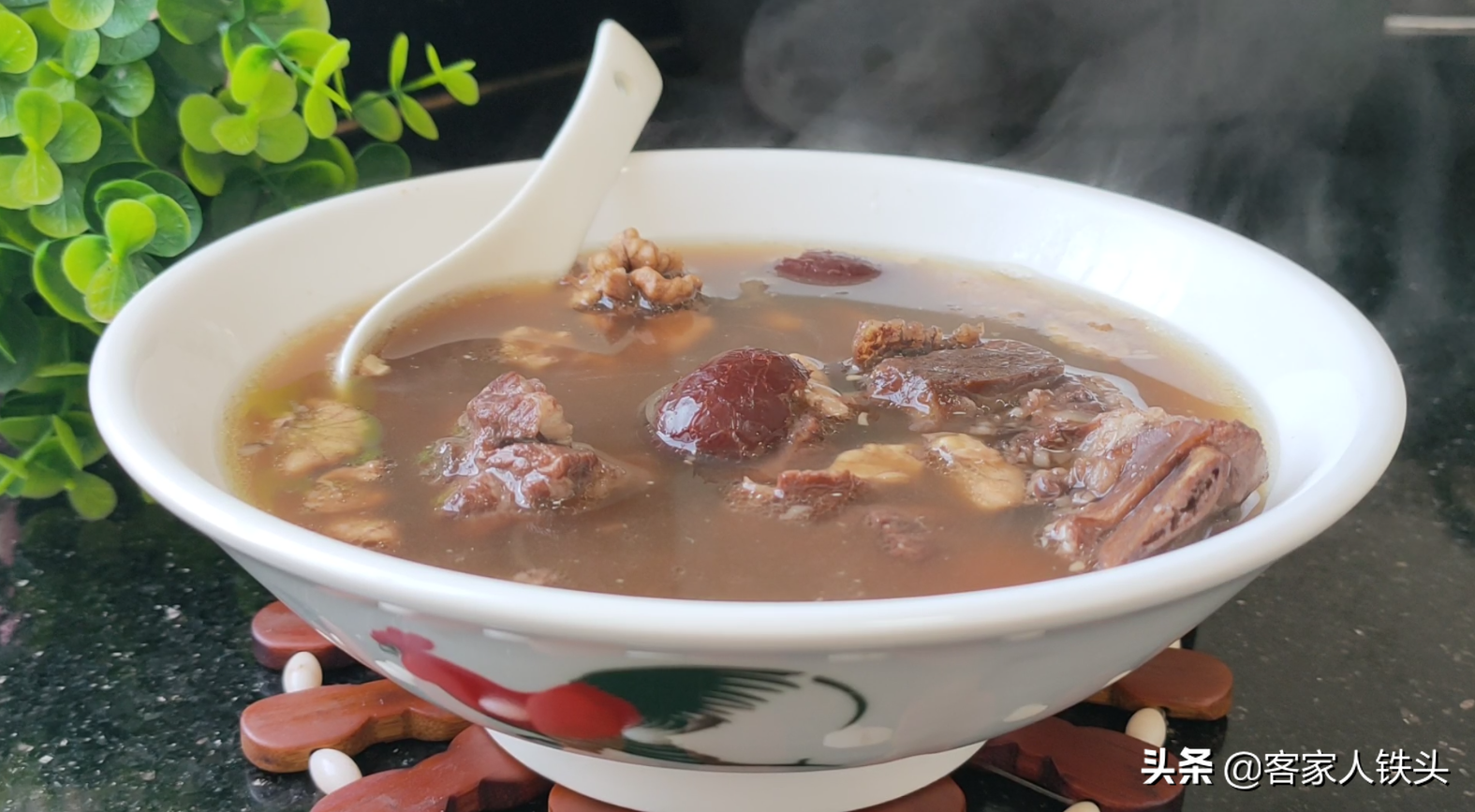 年後喝什麼湯好？ 開學了常給孩子煲一鍋營養靚湯，材料簡單味道好