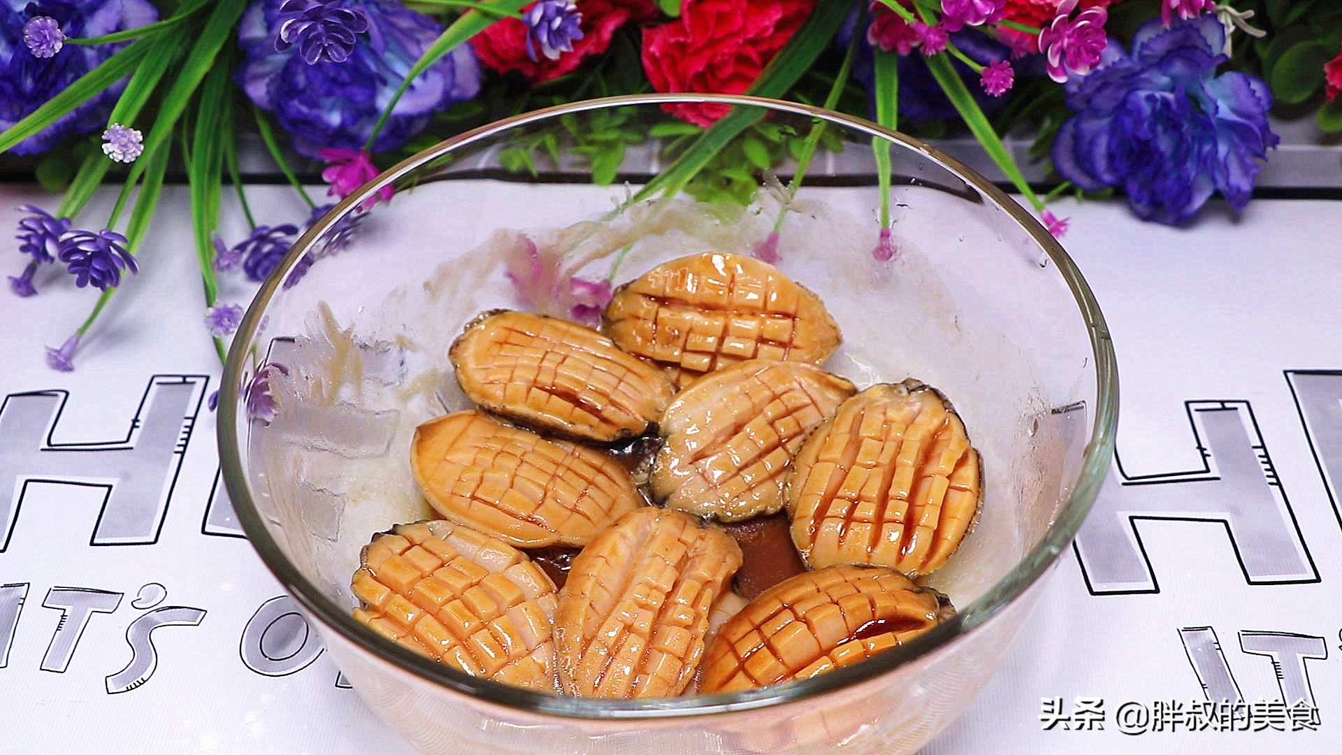 鲍鱼和鸡的新做法，我家隔三差五就吃一次，开胃下饭又营养