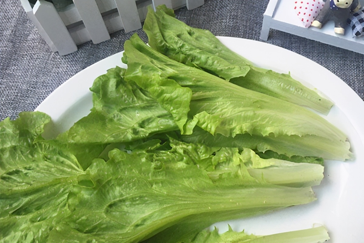 膽固醇高的人，雞蛋、瘦豬肉、牛奶，可以吃哪個？ 醫生告訴你