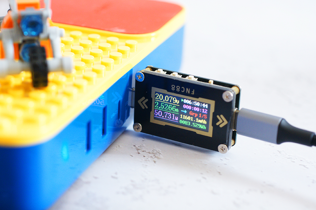 积木+充电新玩法，IDMIX桌面充电器有趣又实用