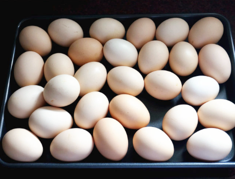 图片[2]-腌咸鸡蛋的做法步骤图 鸡蛋香醇入味流油还起沙-起舞食谱网