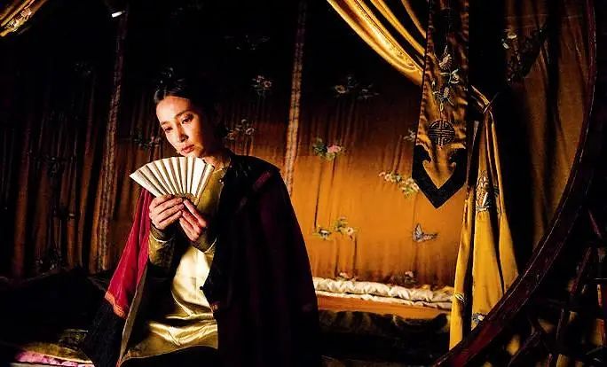 十大在好莱坞当主角的华人美女!她们比刘亦菲景甜更性感 十大在好莱坞当主角的华人美女!她们比刘亦菲景甜更性感