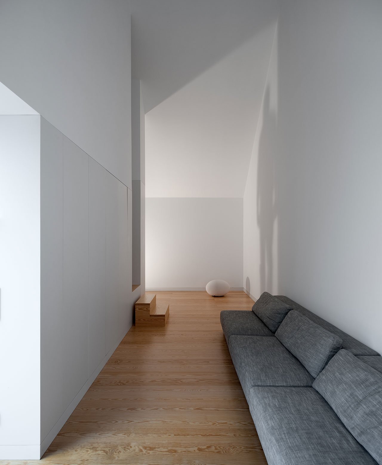 简约到极致的梦想白房子，Aires Mateus经典作品突破了时空界限
