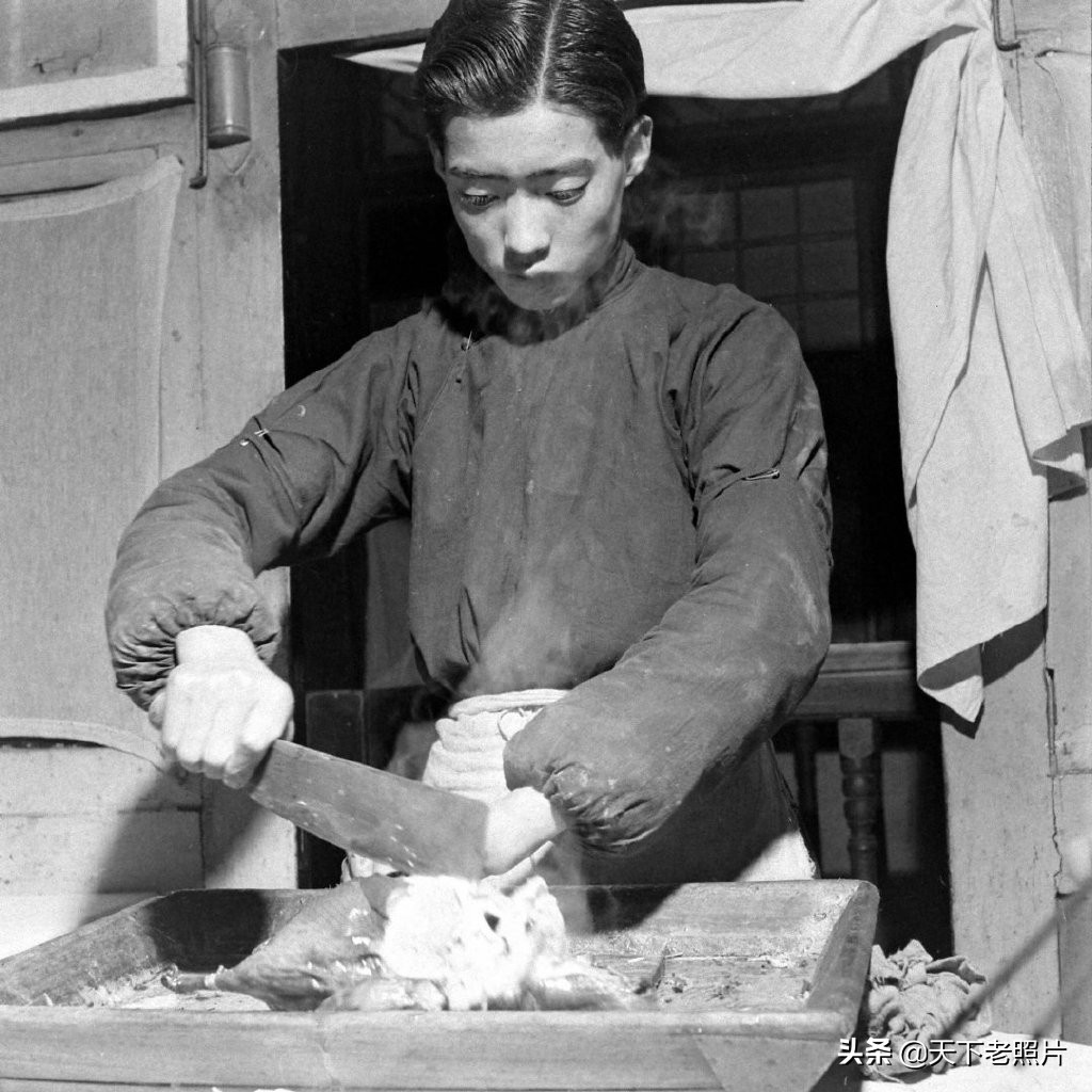 1947年北京养鸭生活老照片以及变成北京烤鸭上餐桌全程影像