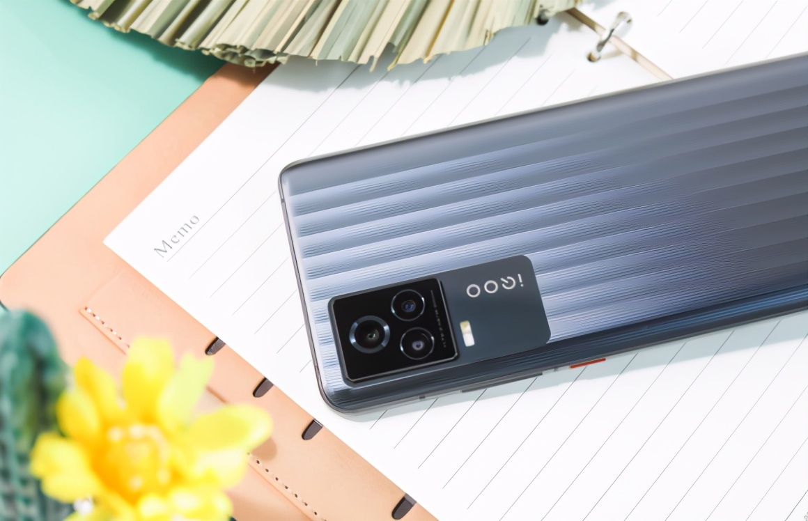 2021年至今已有20多款新机上市，其中5款更受用户