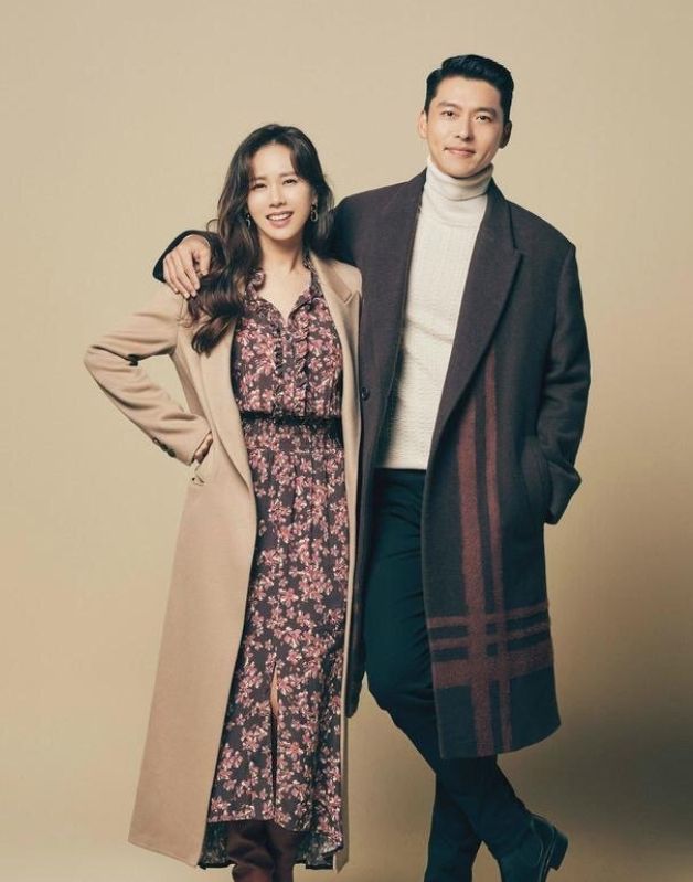 玄彬孙艺珍“假戏真做”？女方穿“麻袋裙”惹