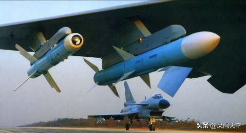 歼20为何不带机炮？有很重要的一点原因，如果带了就不是五代机了