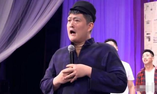 赵本山儿子带妆模仿亲爹！网友：别人是模仿，你是传承