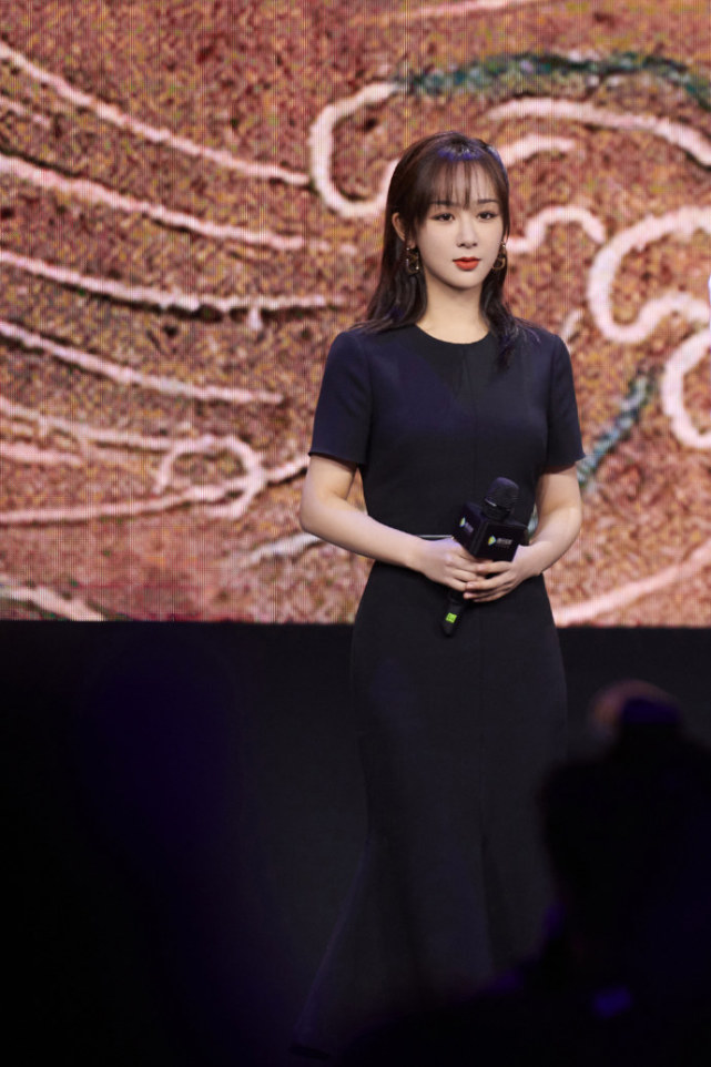 剧还没播主演亲自拆cp，杨紫吴亦凡结拜还互捧，不像真朋友