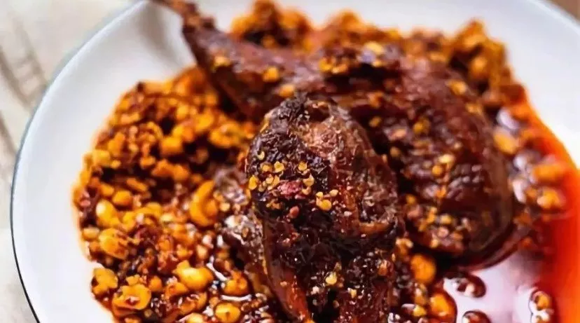 距离成都不到2小时车程的四川美食的顶端！自贡