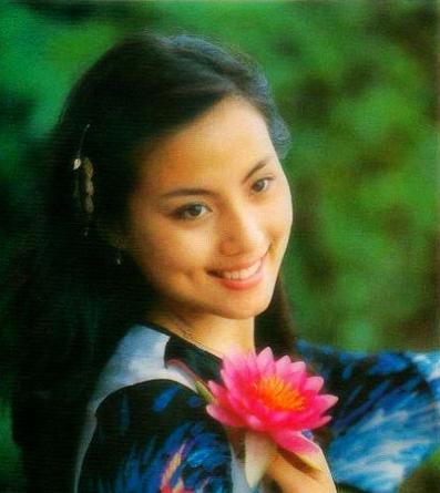 樂(lè)韻去世26年，退出《紅樓夢(mèng)》成就鄧婕，騙她的羅烈下場(chǎng)怎么樣？