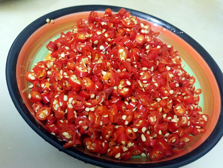 图片[4]-剁辣椒最正宗的做法配方比例详细分享香辣味浓放一年不坏-起舞食谱网