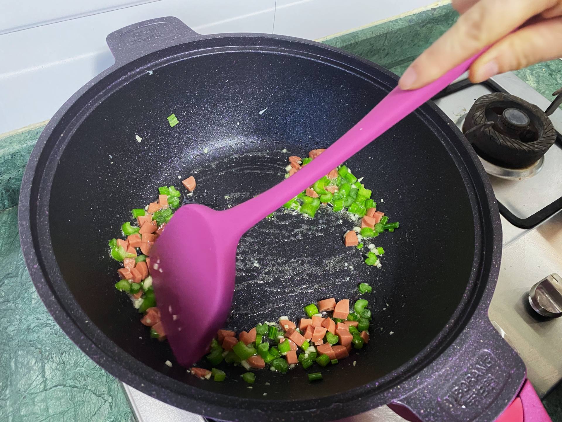 一锅八用，轻松解锁百种烹饪方式，让你从此爱上下厨