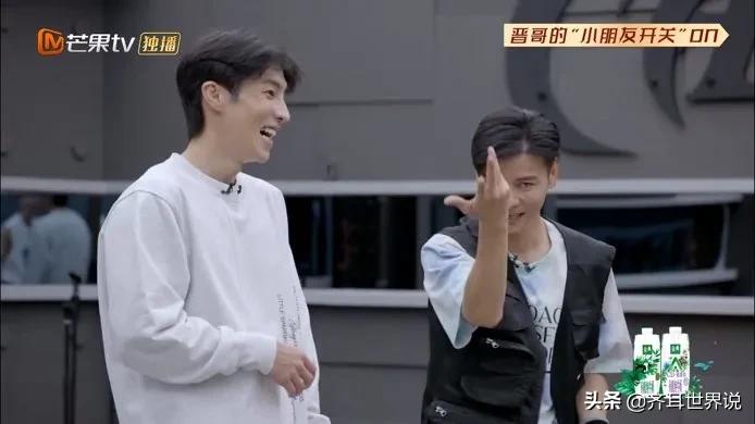 《披荆斩棘》让男明星“原形毕露”：有的口是心非，有的只顾自己