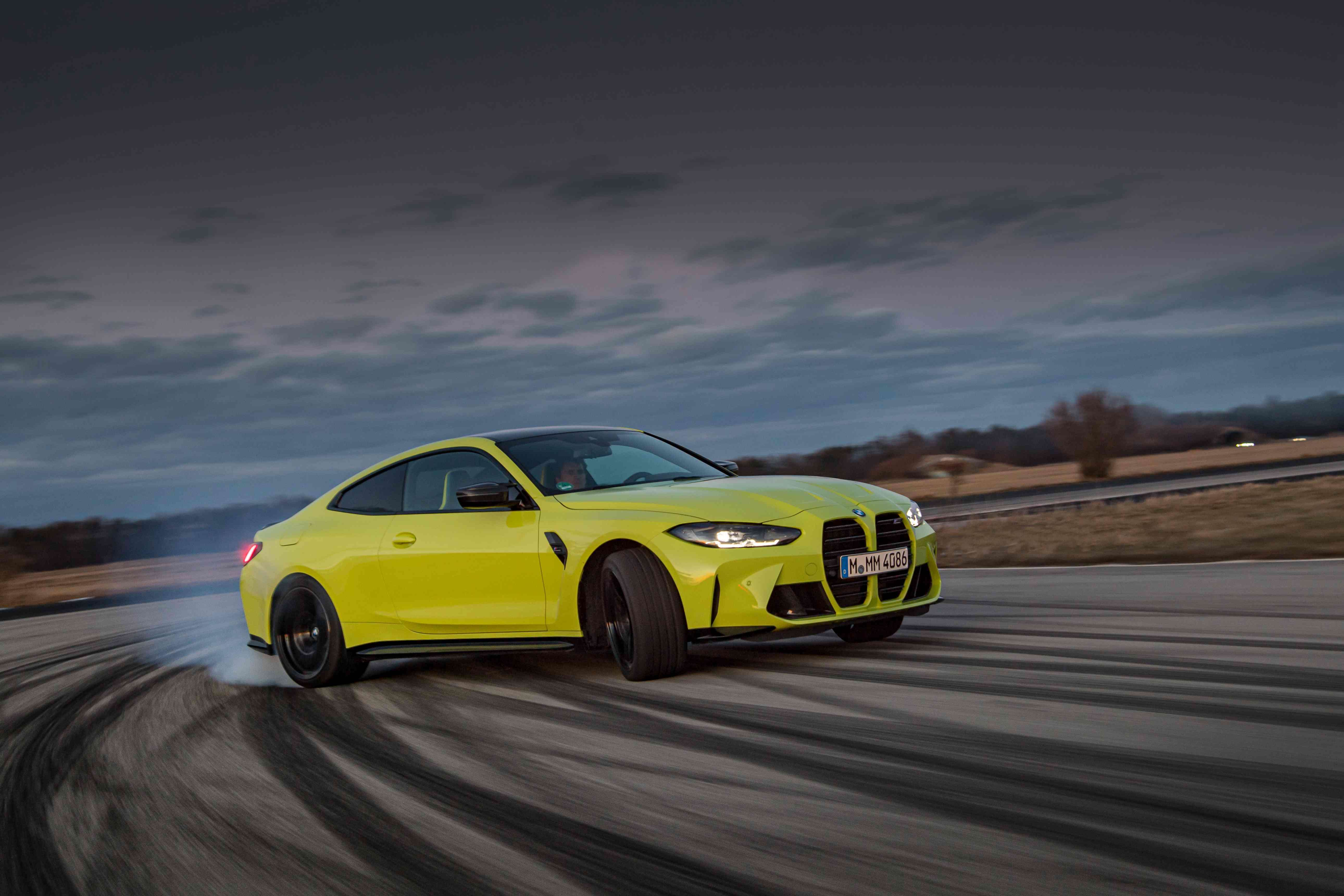 全新BMW M3及全新BMW M4双门轿跑车开启高性能进阶之旅  
