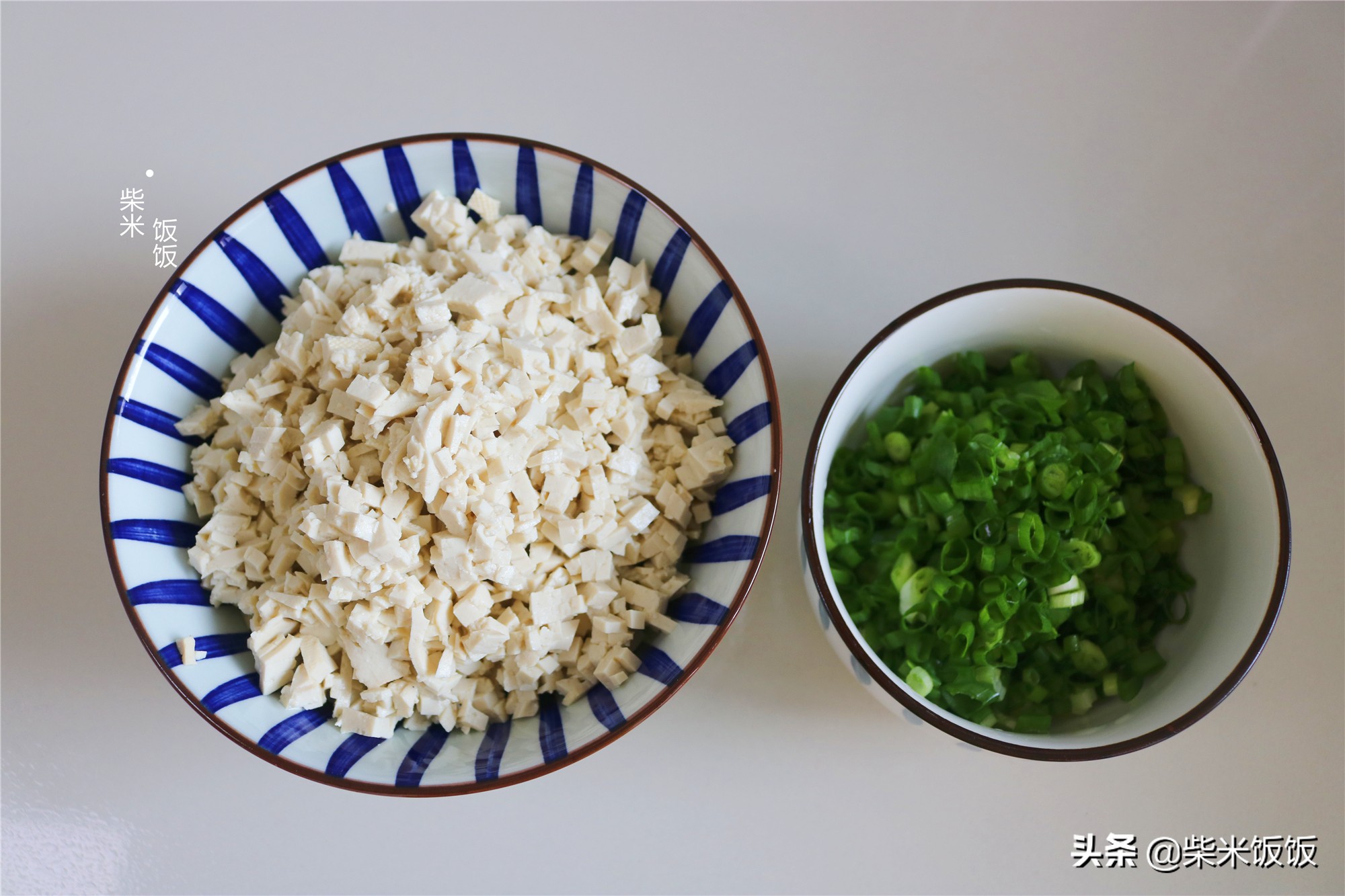 比肉包還好吃的素餡包子，夏天吃最合適，太香了