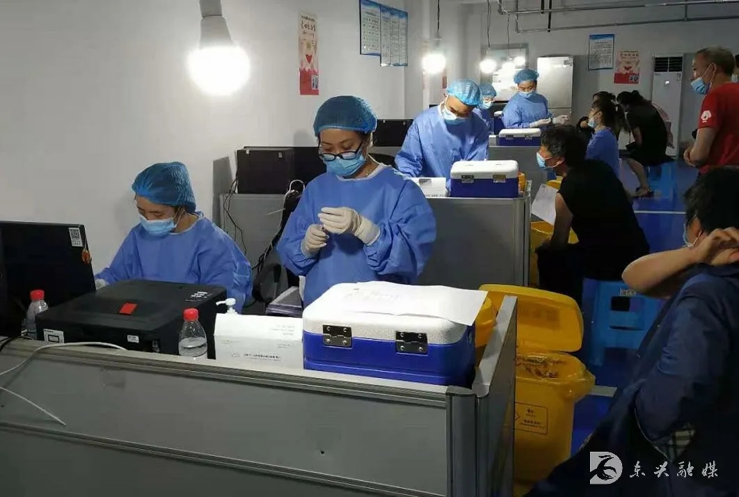 内江市东兴区疫苗接种“火力全开”，“针”得很不错