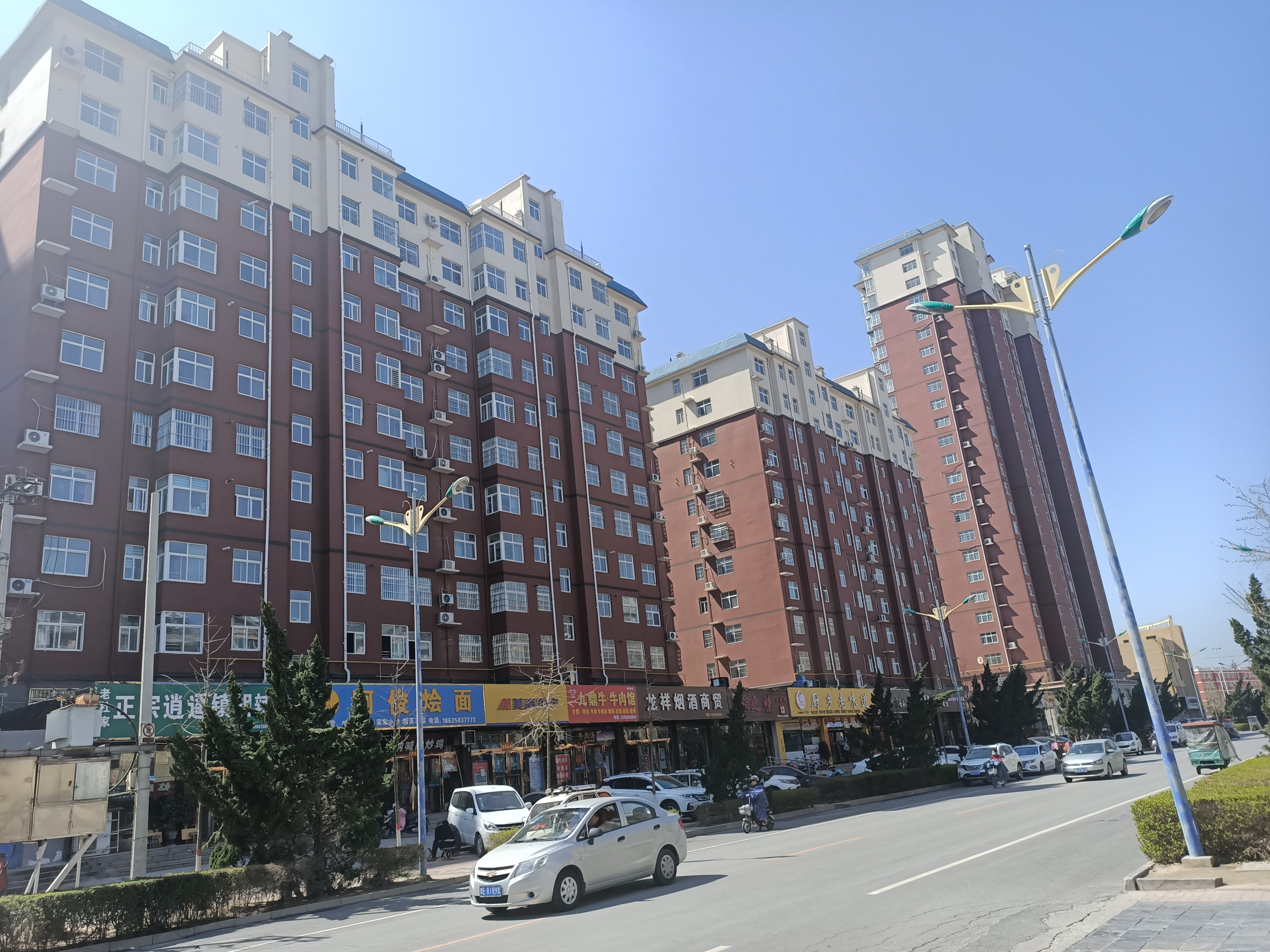 河南安阳一房产企业疑遭“碰瓷式”维权，一审判决被质疑