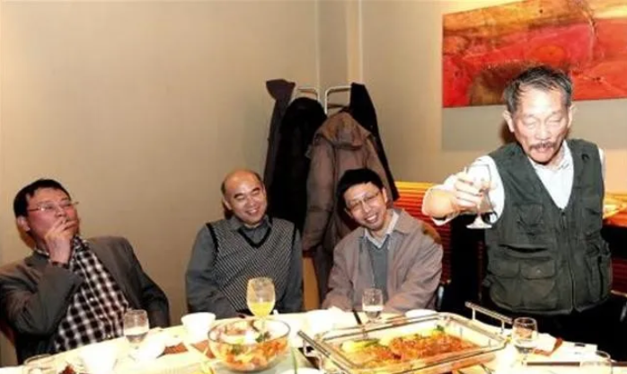 穿布鞋的另类院士李小文：每天喝一斤白酒，发