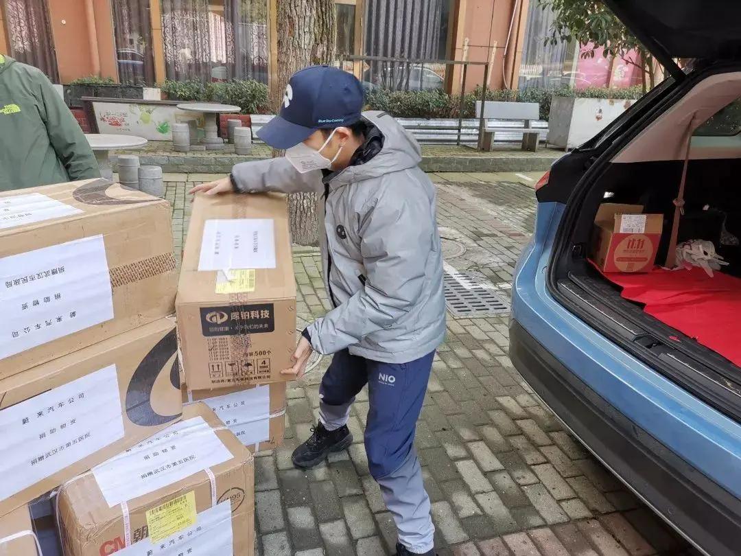 蔚来是怎么把自己的车主们变成“邪教组织”的？