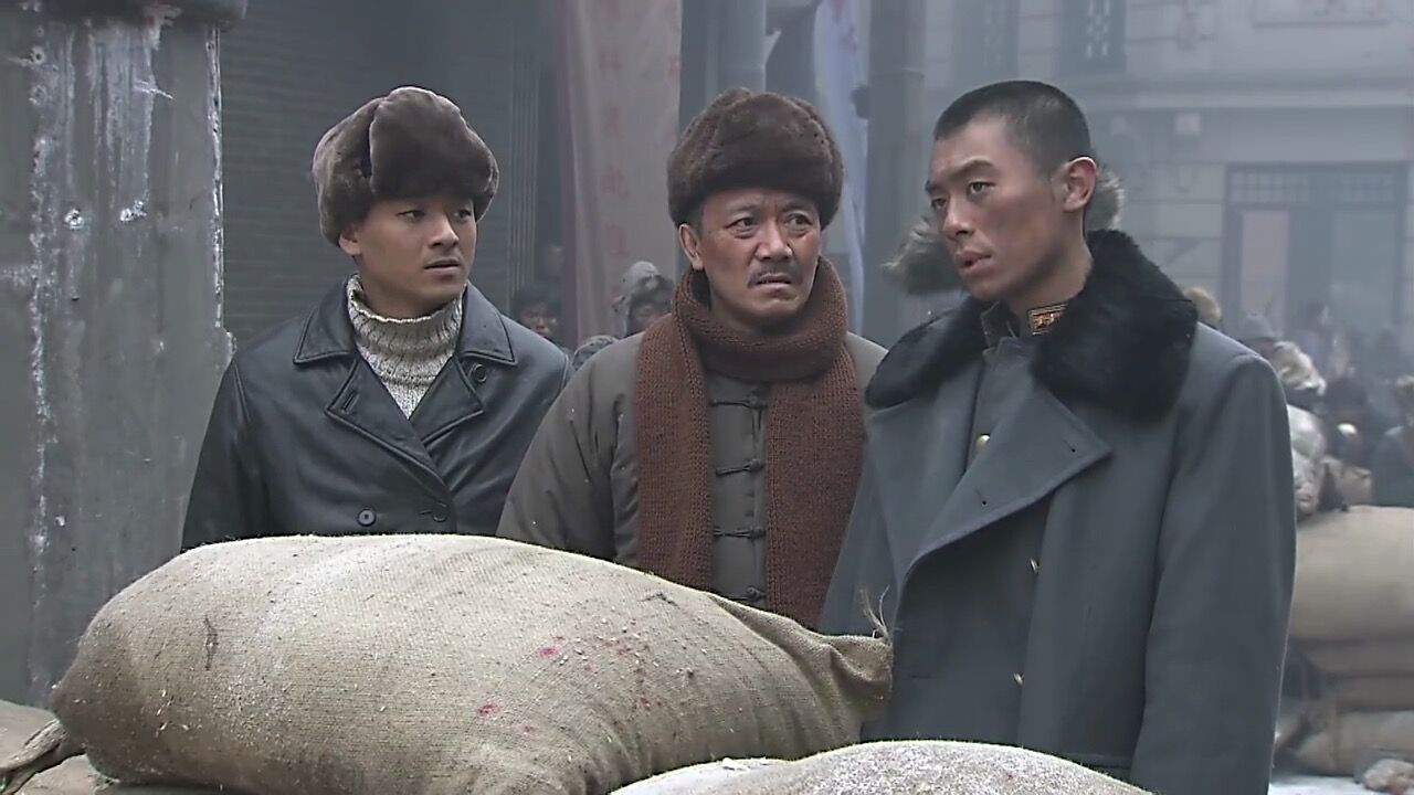 《闯关东》13年了:小配角成国家一级演员,朱家三子天差地别