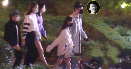 王思聪一改往日做派，不带美女带保镖，一人开