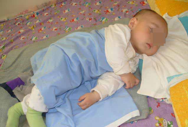 照顧新生兒的四大注意事項，不懂的爸媽了解下，別影響了寶寶發育