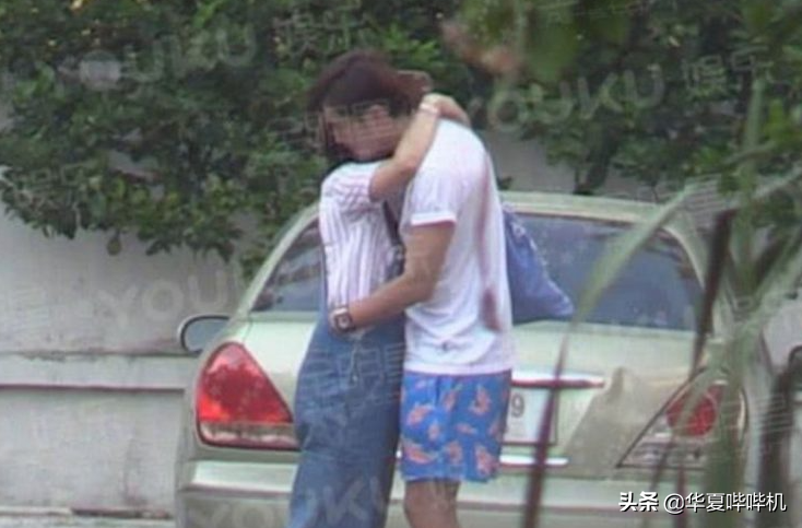 娛樂圈撞臉的明星有多像？看完對比圖之后，我陷入了沉思