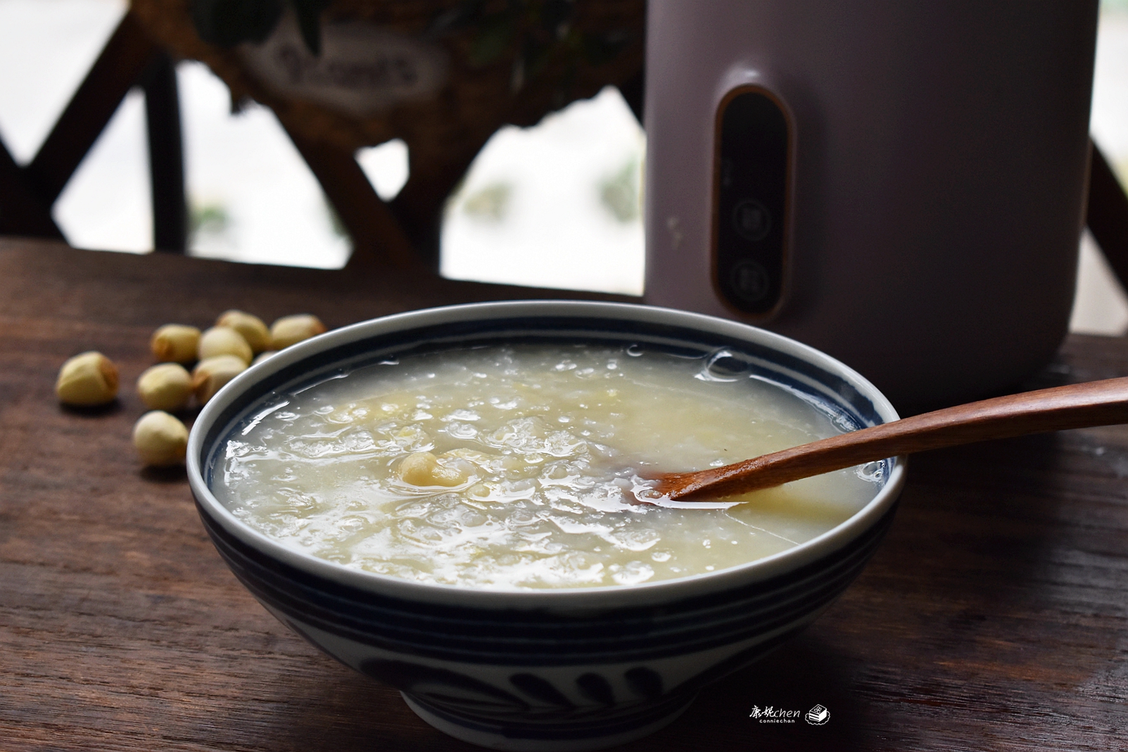 夏秋交替适合煮这粥，清香营养，软糯顺滑，胶质满满，做法很简单