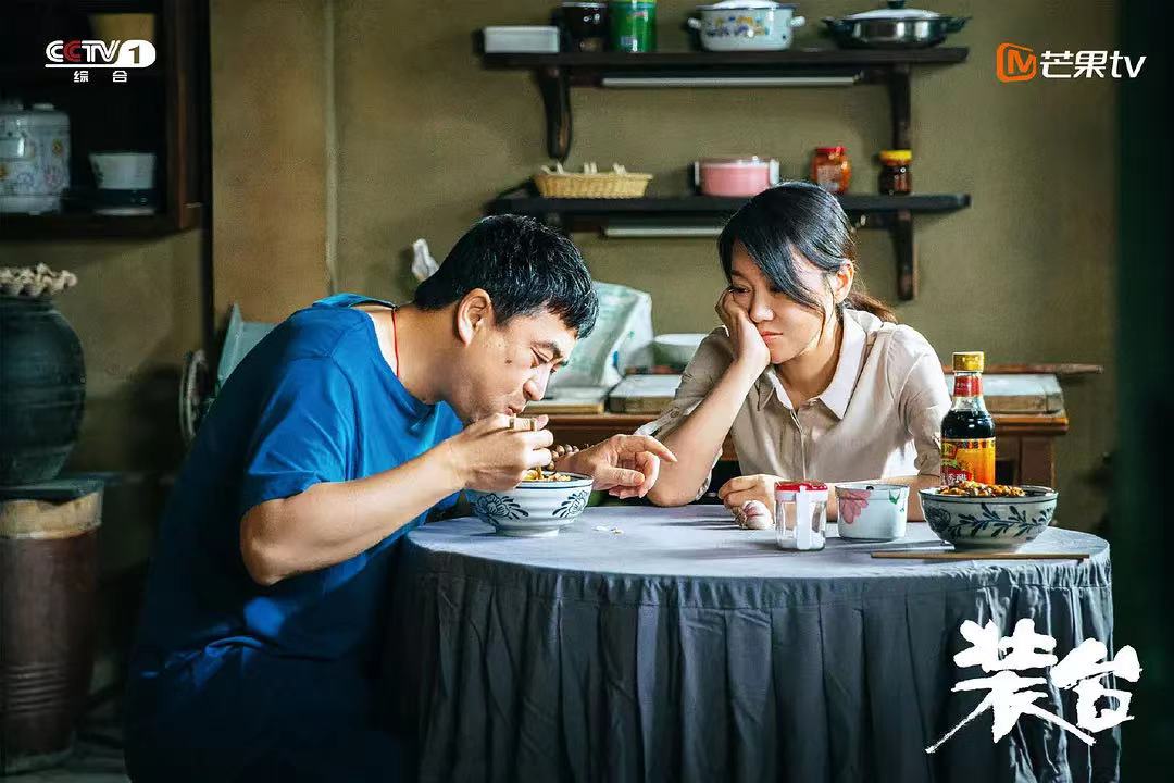 《装台》因“不装”引来叫好，荧屏咋就稀缺这类生活剧？