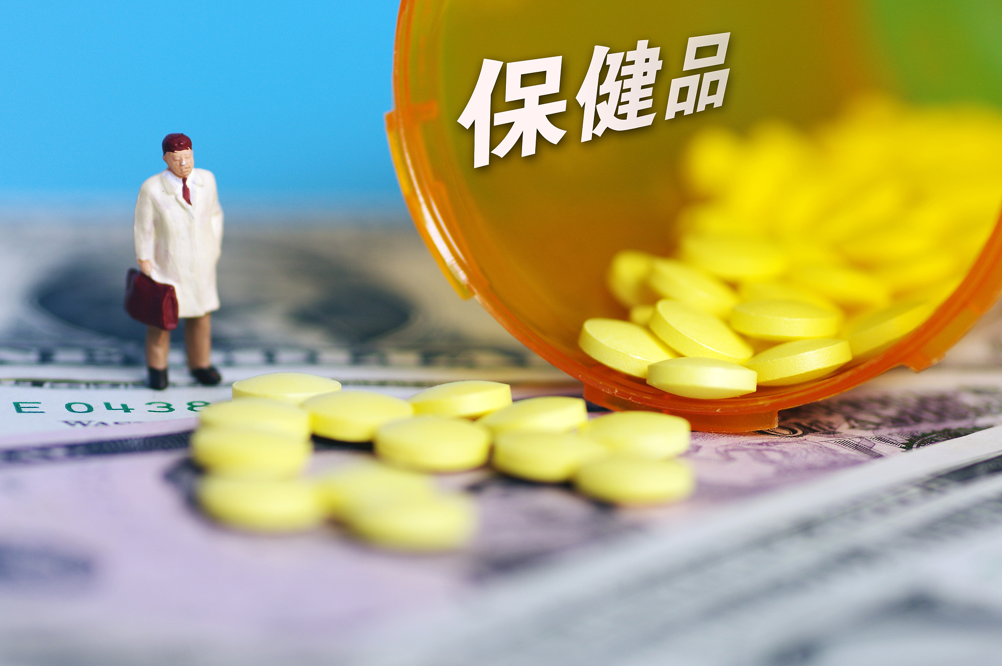 那些卖过保健品的亿万富豪：亚洲首富、医药大佬、“大闲人”