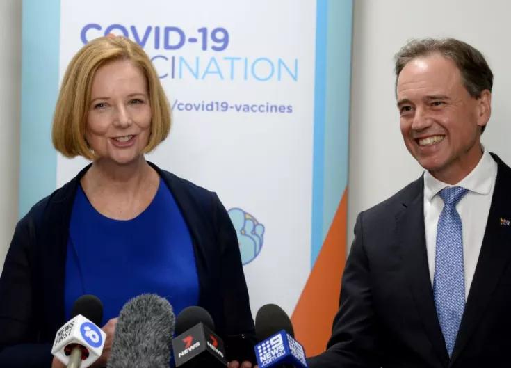澳卫生部长打疫苗后竟立刻住院！维州州长因重伤停工，新规发布