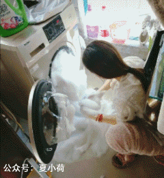 搞笑gif神评：我要买中间这个户型，会动的这个