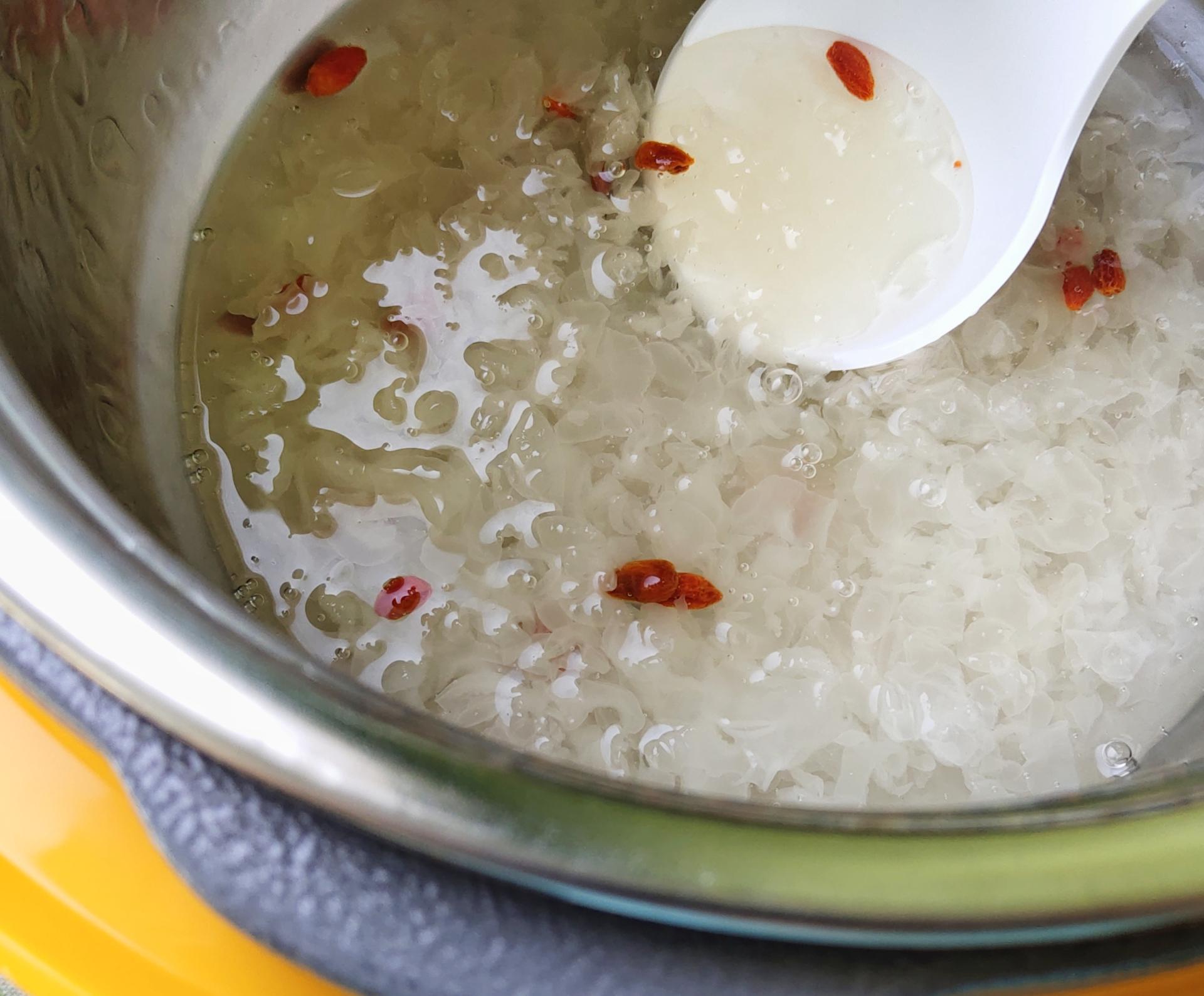 夏季版极简食谱，电饭锅一键转换成电压力锅，减少一半的烹饪时间