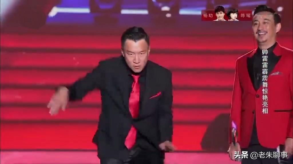黄渤现身机场录节目，张艺兴高兴坏了，孙红雷还会远吗？