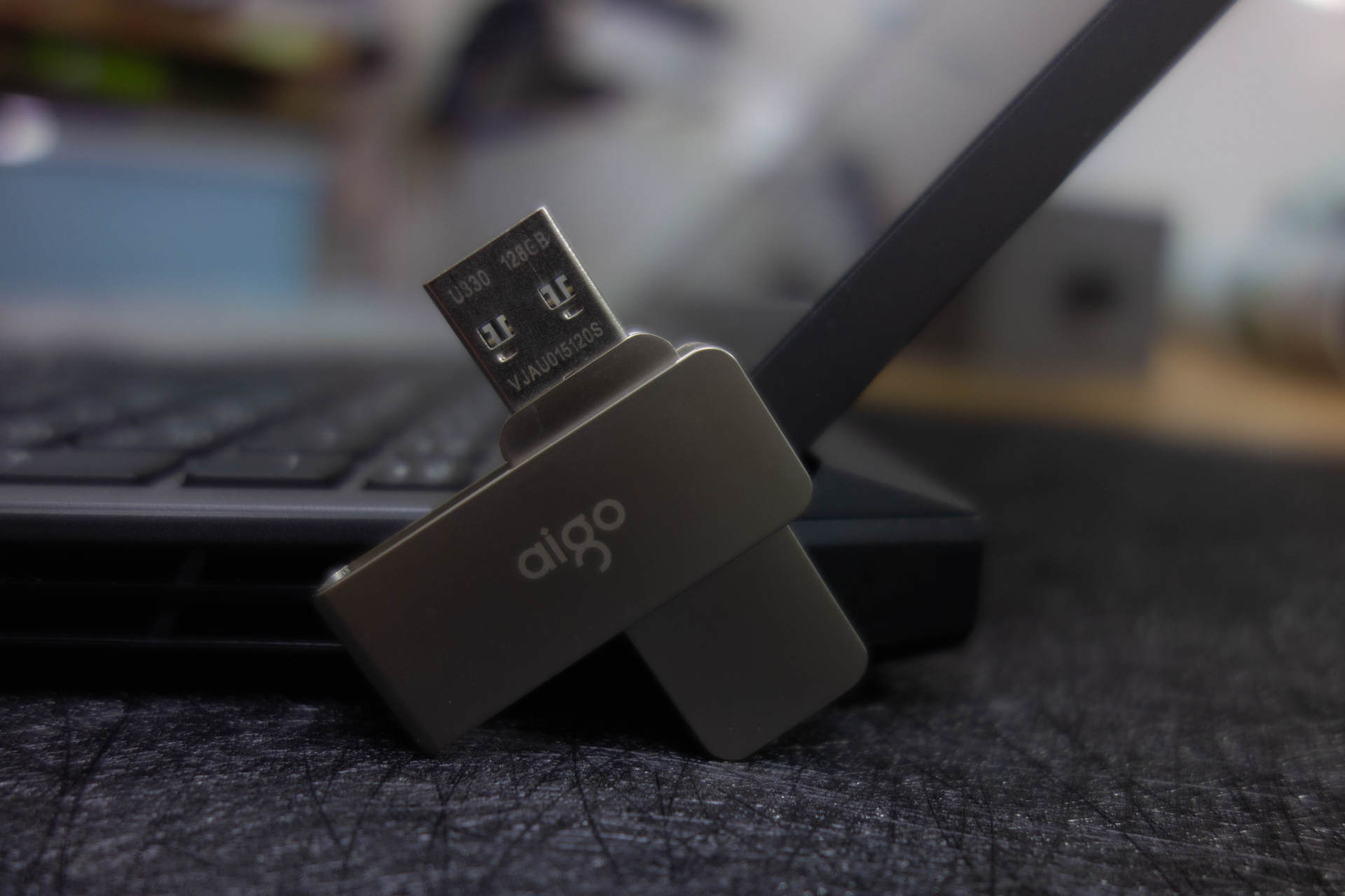 爱国者aigo U盘U330：联合发布40nm“中国芯”存储