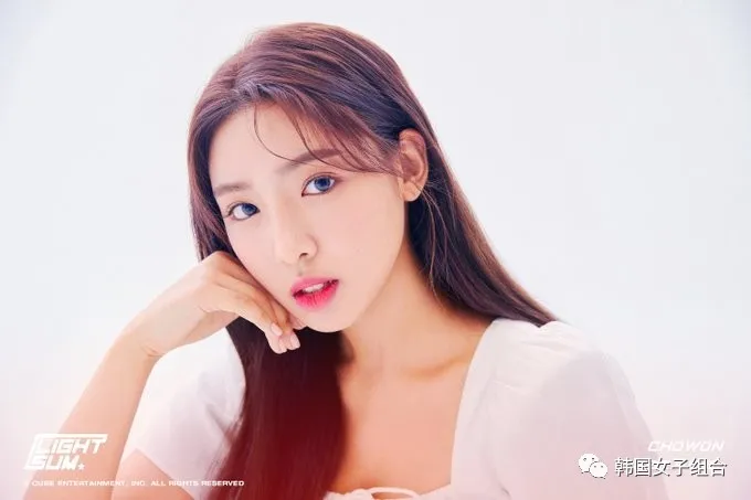 06年生女团爱豆,CUBE新女团预告照,她终于出道了