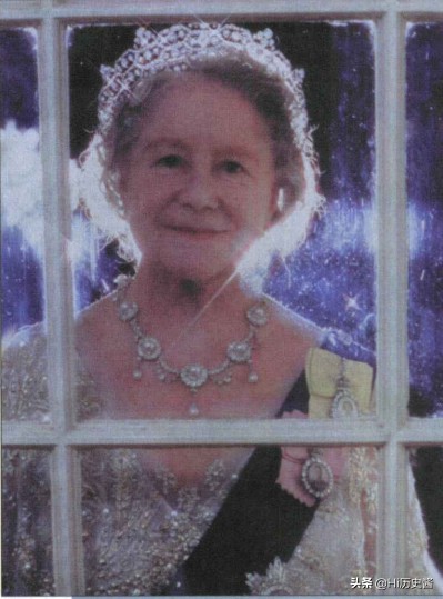 活了102岁的王太后 85岁才减工作 101岁登航母 酒不停 Hi历史酱 Mdeditor