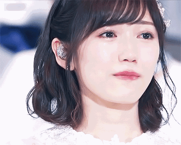 十三岁出道，二十六岁退圈，这个日本女偶像的